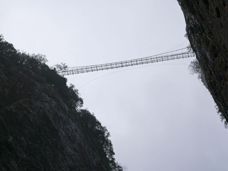 File:YaxiakuCloseBelow.JPG