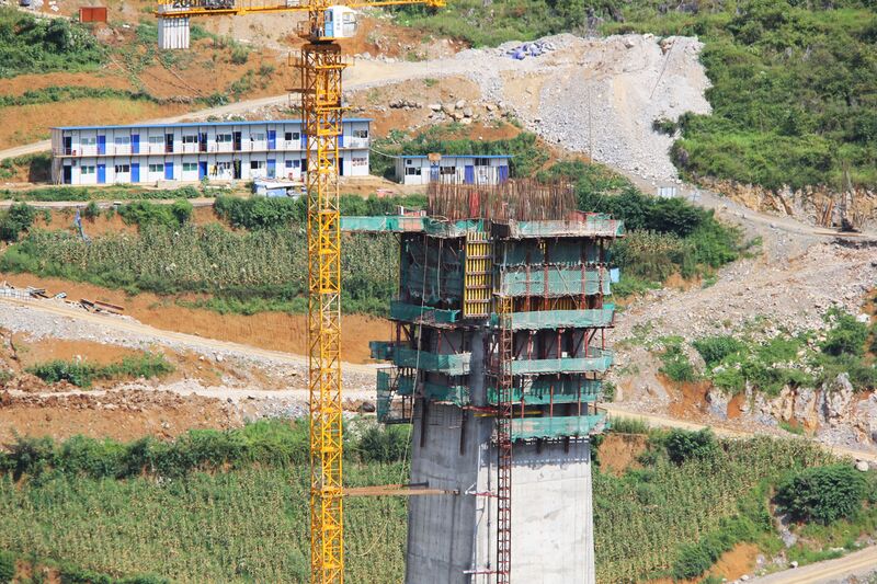 File:WuzuoheRailway&Slope.jpg