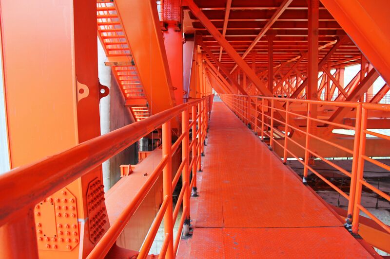 File:BeipanjiangDugeCatwalkView.jpg