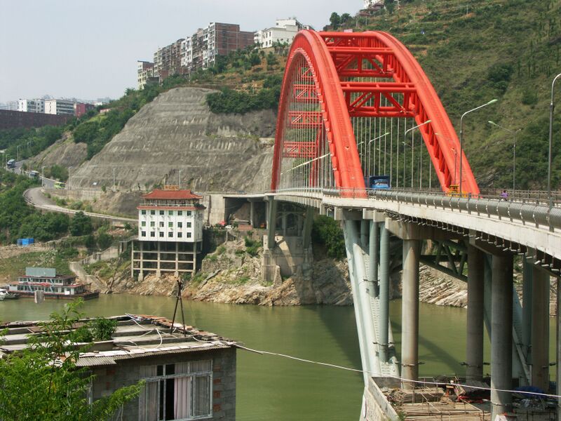 File:DaningheSmallArch&River.jpg