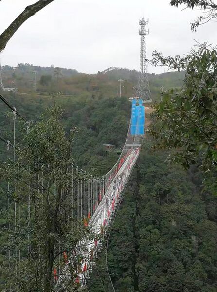 File:Danshanchishui Glass Tower.jpg