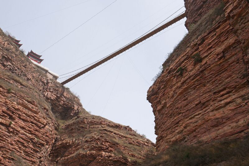 File:WudangshanFootbridgeDrop.JPG