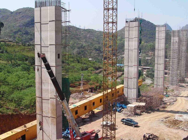 File:BalingheApproachPierConstruction.jpg