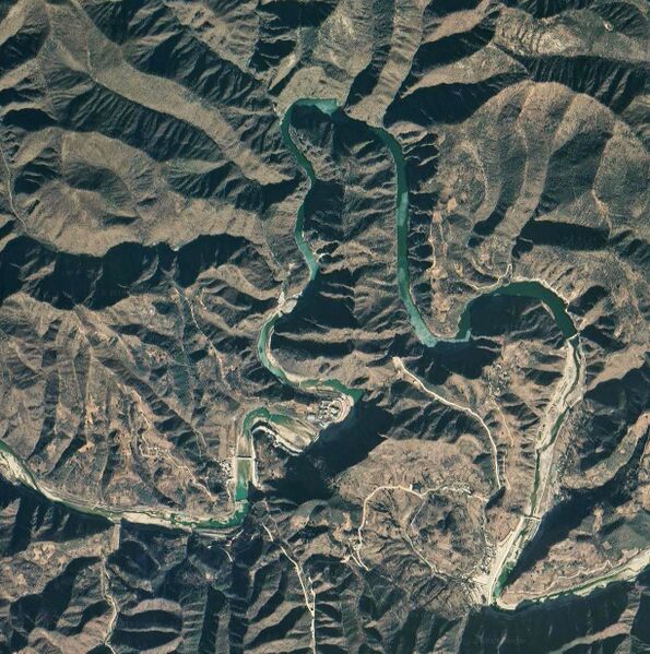 File:ShuanglongwanSatelliteWide.jpg
