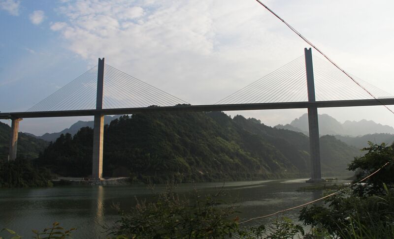 File:JinjiangSideRiver.JPG