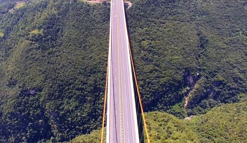 File:PuliDroneRoadway.jpg