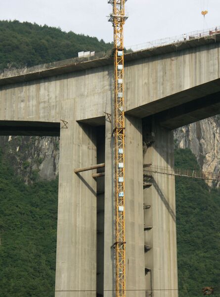 File:18YesanheBridge.jpg