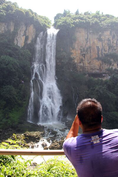 File:391MalingheParkGiantFall&Driver.jpg