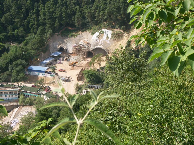 File:XiaoguanshuikuAreaTunnel&Hwy.jpg