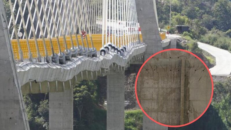 File:HisgauraFissures.jpeg