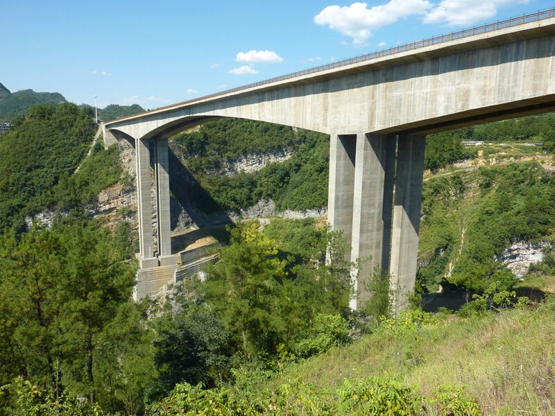 File:MaotaiGeorgesAlban.jpg