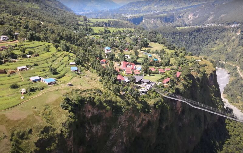 File:CliffBungeeNepalDroneView.jpg