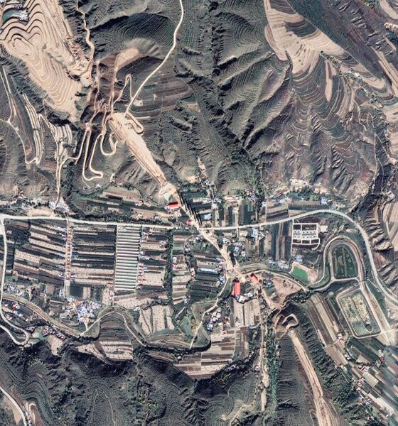 File:Renwan Ruhe Satellite.jpg