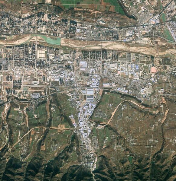 File:Qingshuihe Bridge BaopingSatelliteWide.jpg