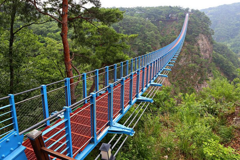 File:SogeumsanSteps.jpg