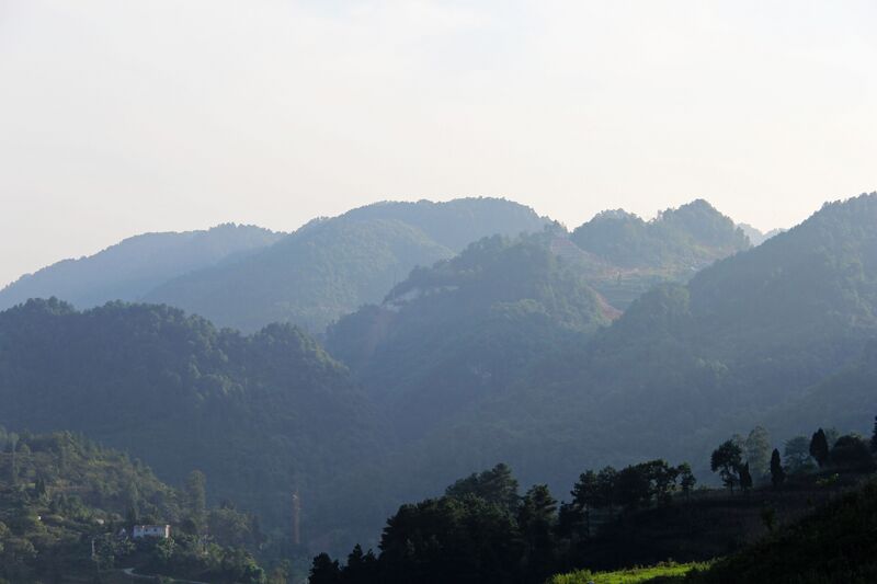 File:WenquanWestSlopeLonglens.jpg