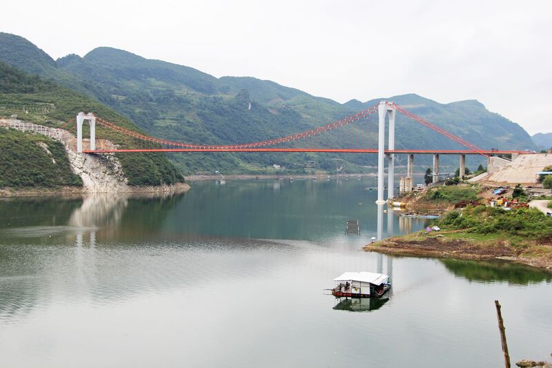 File:WujiangSuspensionFromShore.jpg