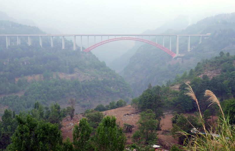 File:BaishuiheFogWide.JPG