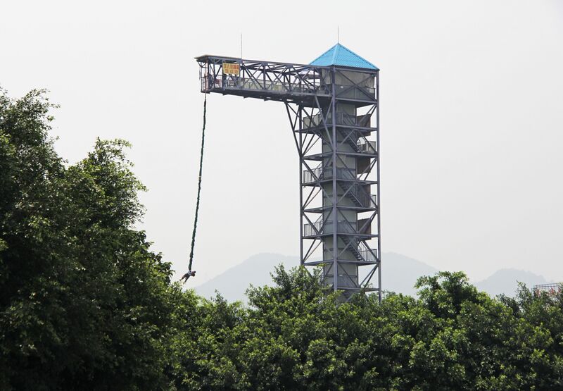 File:389ChongqingBungyTower copy.JPG