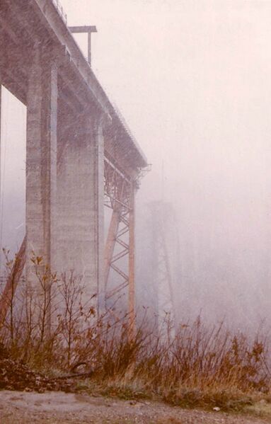 File:50SfalassaBridge.jpg