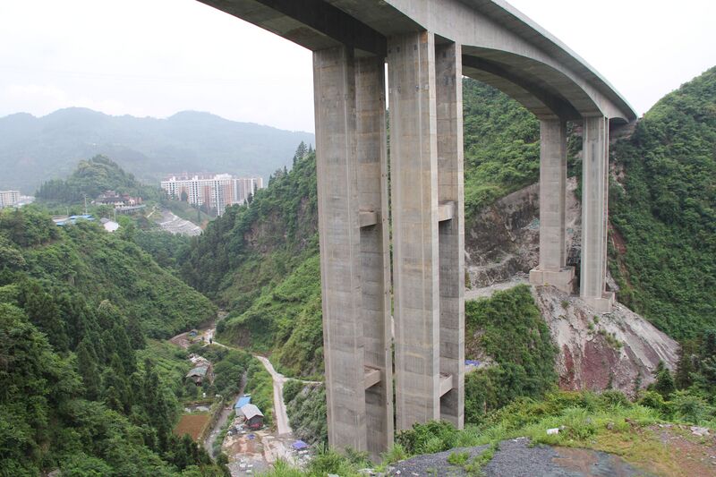 File:UnknownGuzhangNorthBeam90mtrH2.JPG
