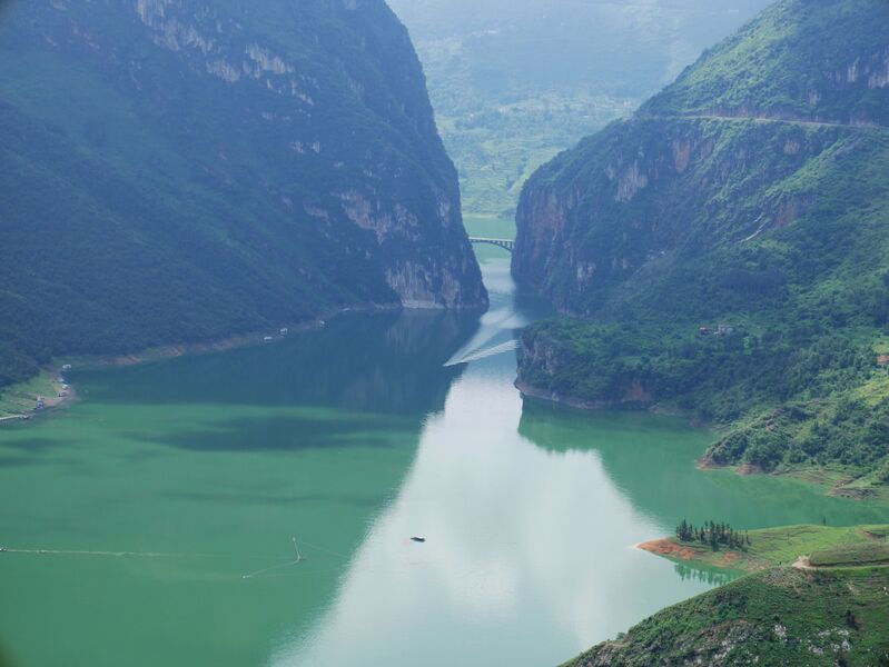 File:ZangkejiangLake2.JPG