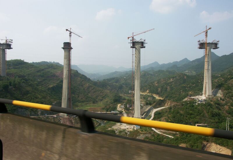 File:CaijiagouRailwayViaduct5 copy.jpg