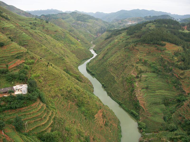 File:HutiaoheRiverValley2.jpg