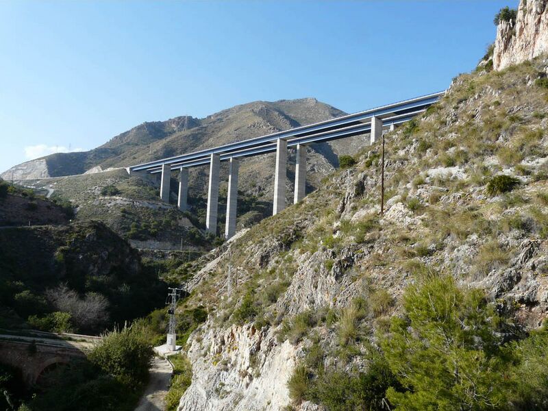 File:1MielViaducto.jpg