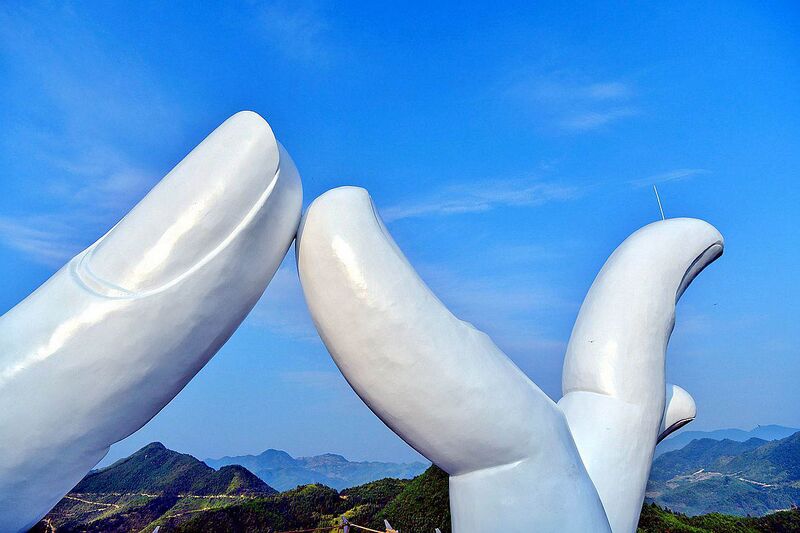 File:Caihong Xianshouqiao4.jpeg