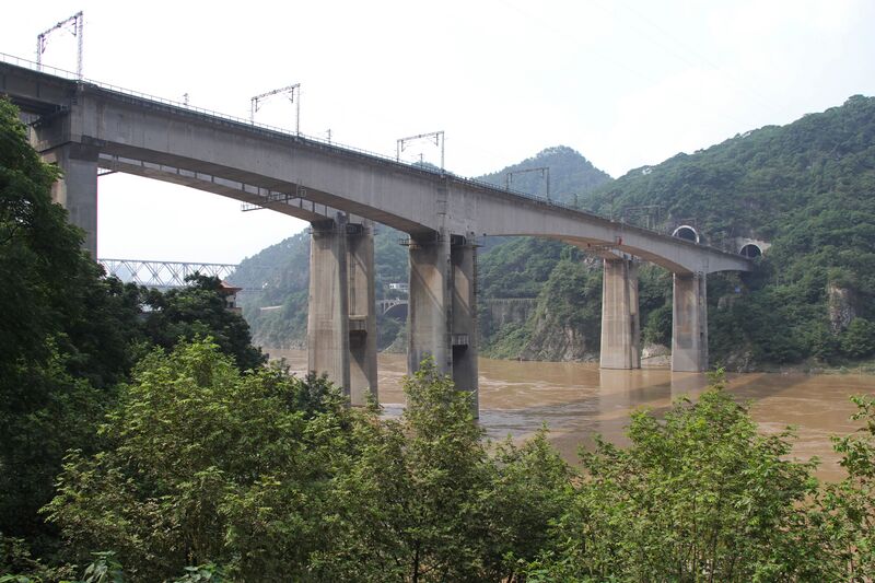 File:401JialingRailwayBeam copy.JPG