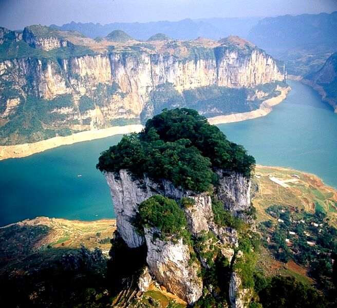 File:Tianzhu peak.jpg