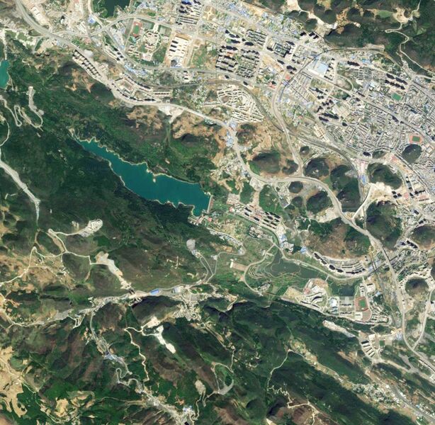 File:ChuanyandongSatelliiteWide.jpg