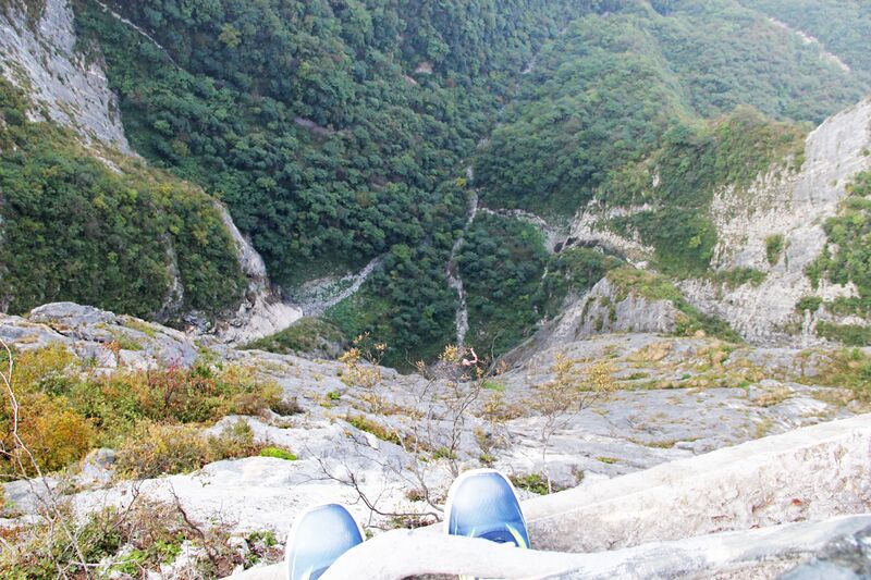 File:35TianmenshanDropByEric.jpg