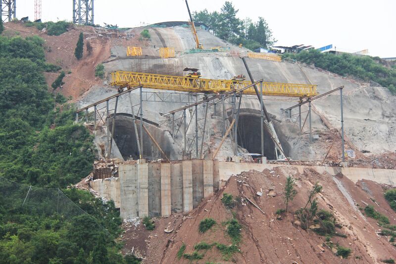 File:YelangheRailwayTunnelFoundations.jpg