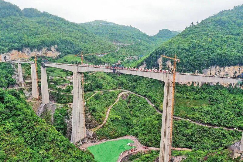 File:FengjiazhaiRailwayXubi3.jpeg