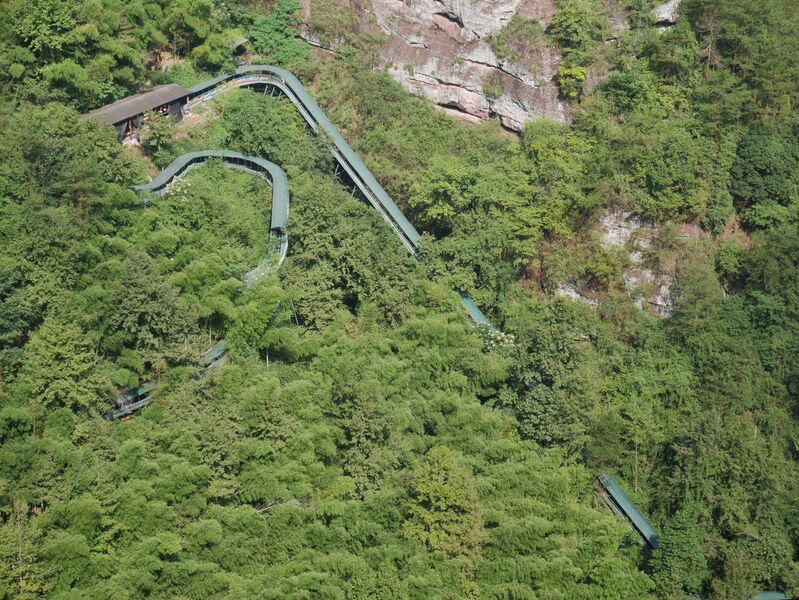 File:ShijiufengJingquiScenicAreaMountainCoaster6.JPG
