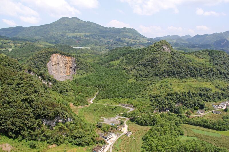 File:LengshuiheNorthView.jpg