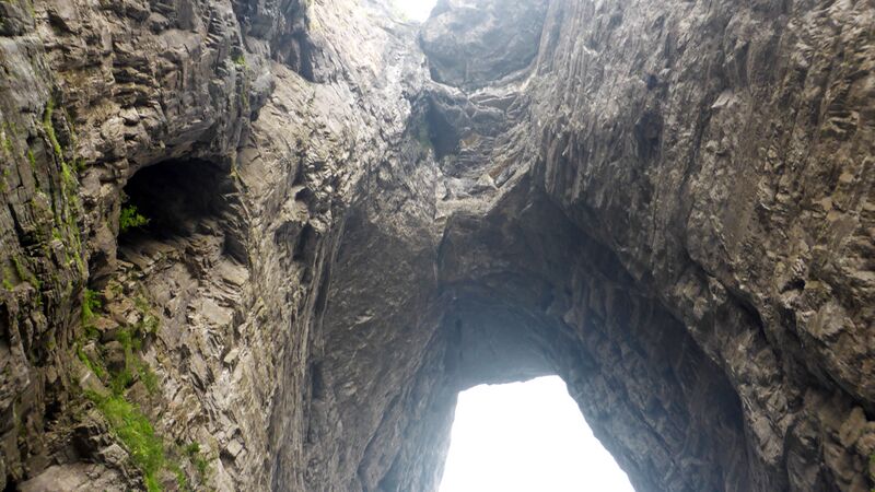 File:187TianmenRockArchByFilmer.jpg