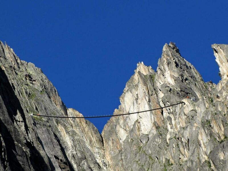File:Brueckenschlag-auf-etappe-28.jpg