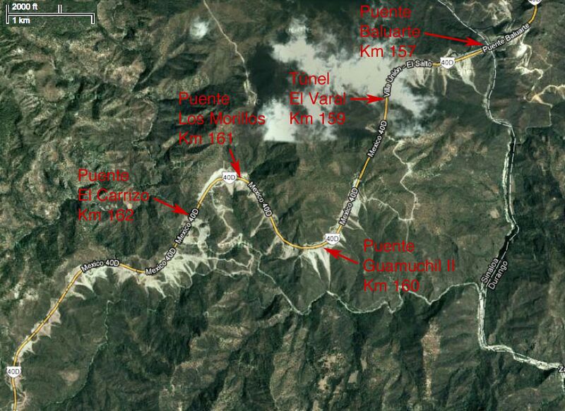 File:DurangoHwyKm157-180.jpg