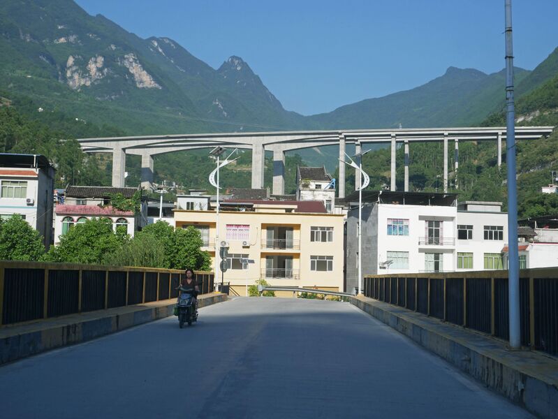 File:Sanchaxi Bridge Wuzhen.JPG