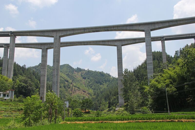 File:TongguSpans.JPG