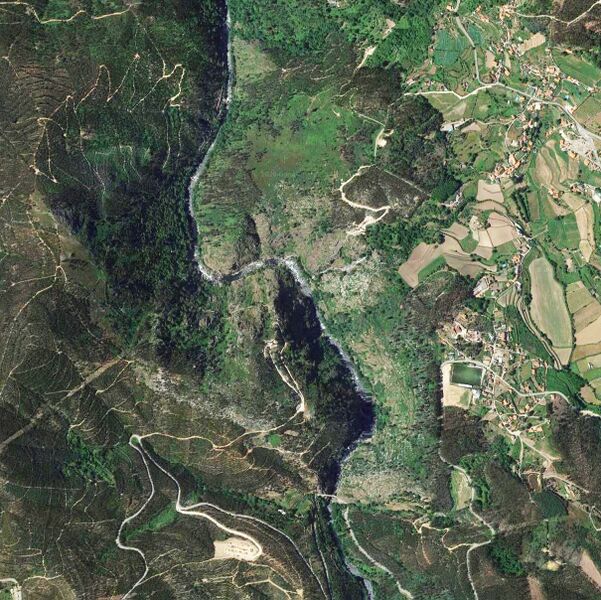 File:516 Arouca SatelliteWide.jpg