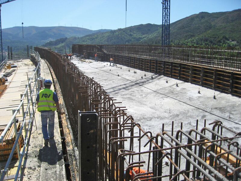 File:MaraoDeckConstruction.JPG