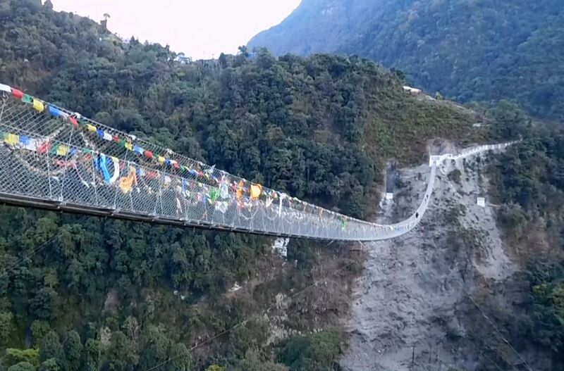 File:Samrong Khola2By GrzegorzGawlik.jpg