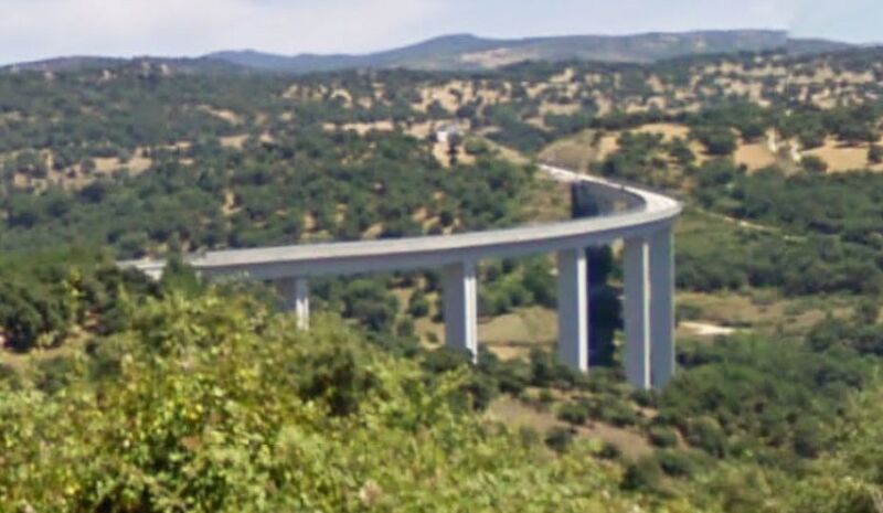 File:NavileViaduct.jpg