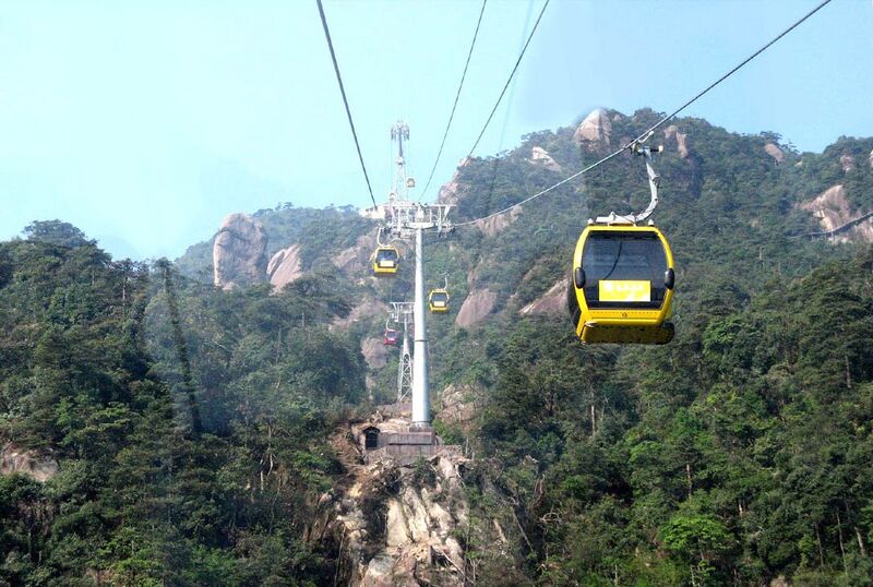 File:SanQingShanCabinView.jpg