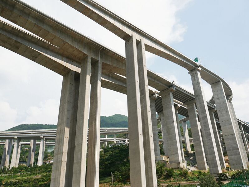 File:DabaopuPiersSky.JPG