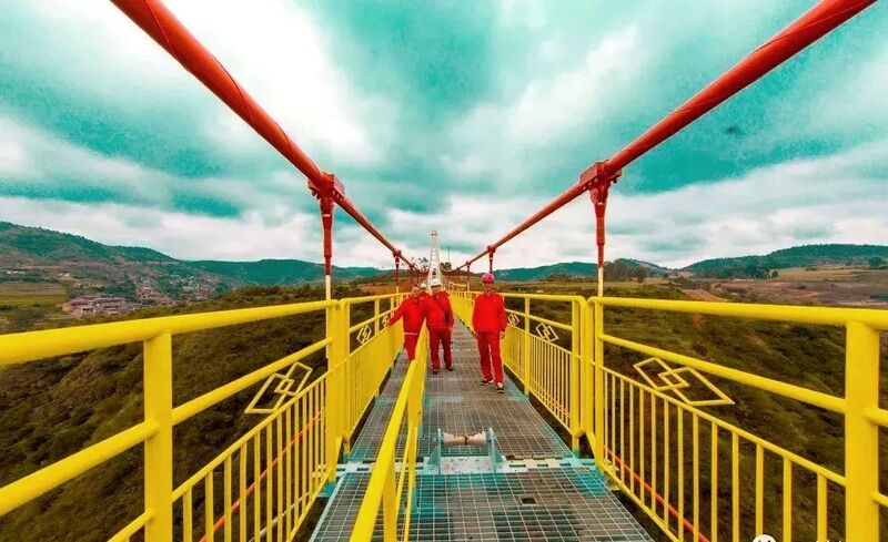 File:MenggangheDeck.jpeg